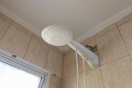 Casa de condomínio à venda com 130m², 3 quartos e 2 vagas Casa de condomínio à venda com 130m², 3 quartos e 2 vagasBanheiro Social