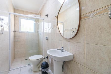 Casa de condomínio à venda com 130m², 3 quartos e 2 vagas Casa de condomínio à venda com 130m², 3 quartos e 2 vagasBanheiro Social