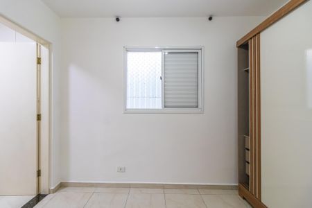 Casa de condomínio à venda com 130m², 3 quartos e 2 vagas Casa de condomínio à venda com 130m², 3 quartos e 2 vagasSuíte