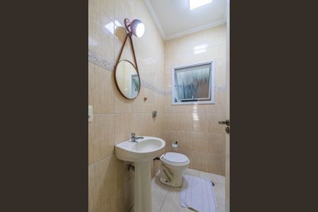 Casa de condomínio à venda com 130m², 3 quartos e 2 vagas Casa de condomínio à venda com 130m², 3 quartos e 2 vagasLavabo