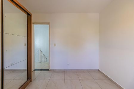Casa de condomínio à venda com 130m², 3 quartos e 2 vagas Casa de condomínio à venda com 130m², 3 quartos e 2 vagasQuarto 2