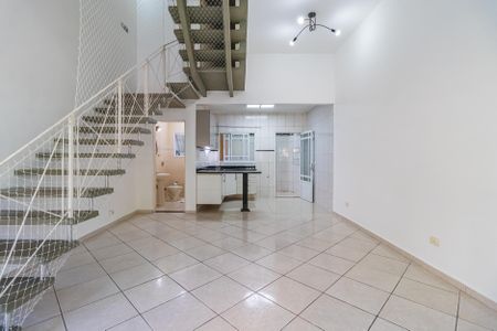 Casa de condomínio à venda com 130m², 3 quartos e 2 vagas Casa de condomínio à venda com 130m², 3 quartos e 2 vagasSala