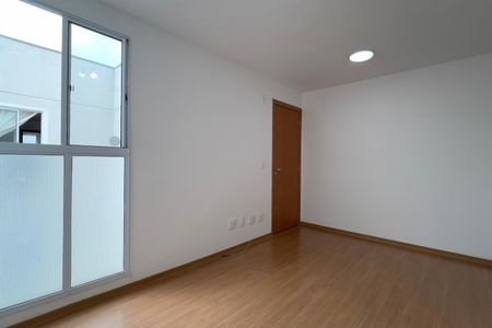 Sala de apartamento para alugar com 2 quartos, 39m² em Jardim City, Guarulhos