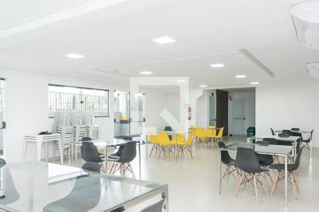 Apartamento para alugar com 39m², 2 quartos e 1 vaga Apartamento para alugar com 39m², 2 quartos e 1 vagaÁrea comum - Salão de festas