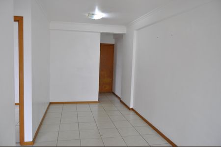 Apartamento à venda com 60m², 2 quartos e 2 vagasSala