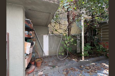 Casa à venda com 120m², 3 quartos e 2 vagasQuintal