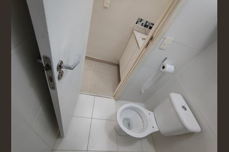 Apartamento à venda com 52m², 2 quartos e 1 vagaBanheiro Social