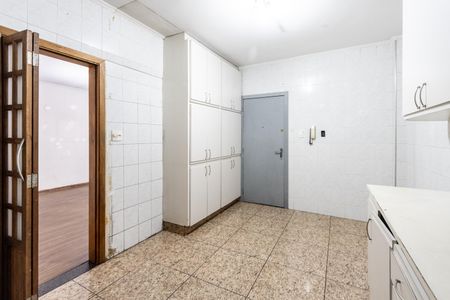 Apartamento à venda com 158m², 3 quartos e sem vagaCozinha