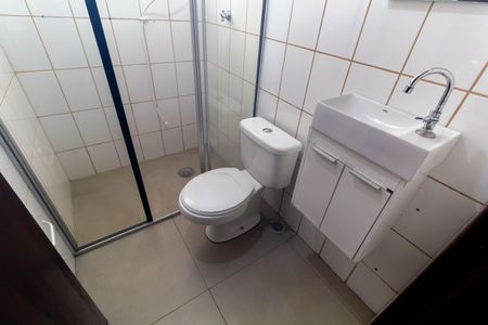 Casa para alugar com 270m², 3 quartos e 5 vagas Casa para alugar com 270m², 3 quartos e 5 vagasBanheiro da Suíte 1