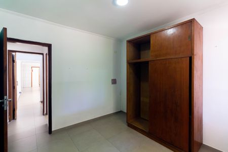 Suíte 1 de casa para alugar com 3 quartos, 270m² em Jardim Santa Adelia, São Paulo