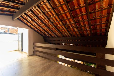 Casa para alugar com 270m², 3 quartos e 5 vagas Casa para alugar com 270m², 3 quartos e 5 vagasVaranda da Suíte 3