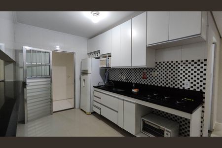 Cozinha de casa para alugar com 1 quarto, 60m² em Parque Atlântica, Ferraz de Vasconcelos