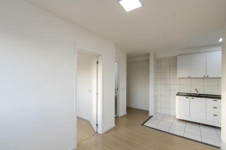 Apartamento à venda com 43m², 2 quartos e sem vaga Apartamento à venda com 43m², 2 quartos e sem vagaSala