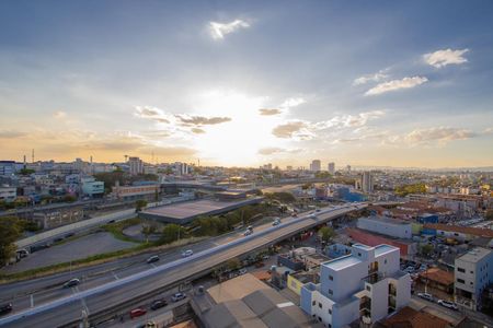 Apartamento à venda com 43m², 2 quartos e sem vaga Apartamento à venda com 43m², 2 quartos e sem vagaVista Sala