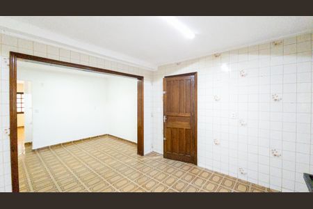 Casa à venda com 168m², 3 quartos e 2 vagasCozinha