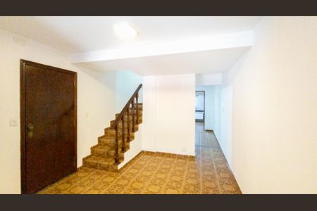 Casa à venda com 168m², 3 quartos e 2 vagasSala