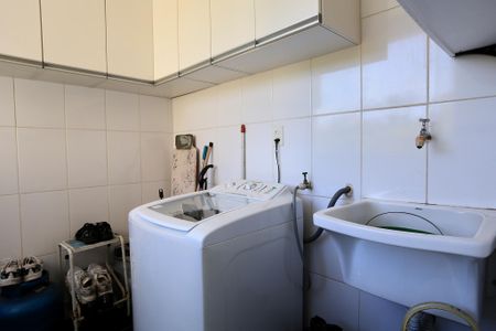 Apartamento para alugar com 120m², 3 quartos e 2 vagasÁrea de Serviço