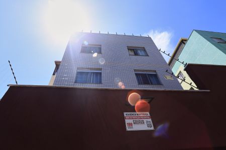 Apartamento para alugar com 120m², 3 quartos e 2 vagasFachada