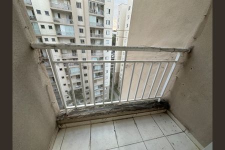 Apartamento para alugar com 72m², 2 quartos e 1 vagaVaranda
