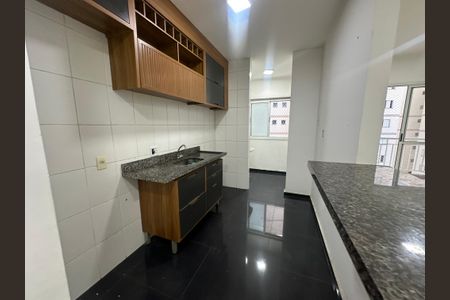 Apartamento para alugar com 72m², 2 quartos e 1 vagaCozinha