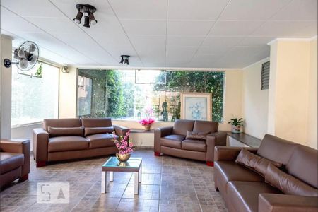 Apartamento à venda com 51m², 2 quartos e 1 vaga Apartamento à venda com 51m², 2 quartos e 1 vagaÁrea comum - Hall