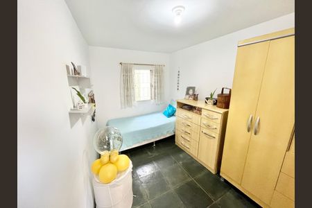 Casa à venda com 75m², 2 quartos e 1 vagaQuarto 