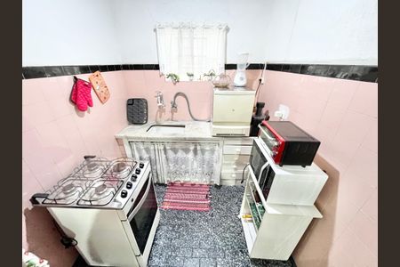 Casa à venda com 75m², 2 quartos e 1 vagaCozinha