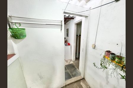 Casa à venda com 75m², 2 quartos e 1 vagaLavanderia