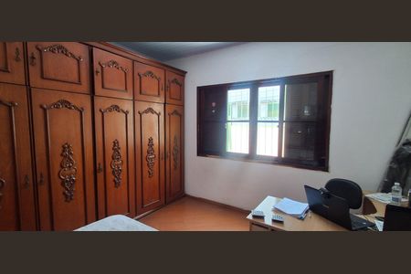 Casa à venda com 200m², 3 quartos e 3 vagasQuarto 1