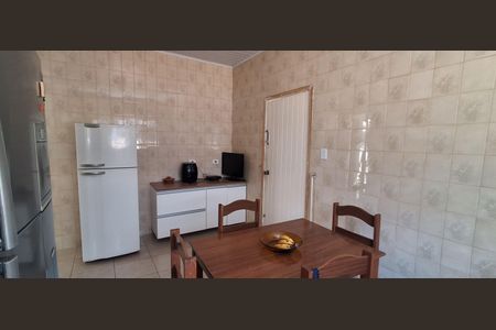 Casa à venda com 200m², 3 quartos e 3 vagasCozinha