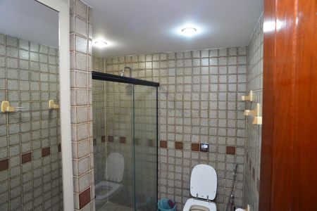 Casa de condomínio à venda com 432m², 4 quartos e 3 vagasBanheiro Social