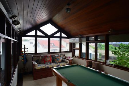 Casa de condomínio à venda com 432m², 4 quartos e 3 vagasSalão de Jogos