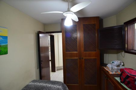 Casa de condomínio à venda com 432m², 4 quartos e 3 vagasQuarto de Serviço