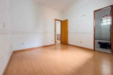 Casa para alugar com 200m², 4 quartos e 4 vagasSuíte