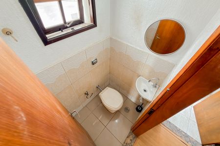 Casa para alugar com 200m², 4 quartos e 4 vagasLavabo