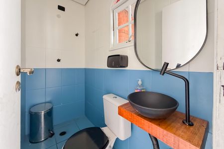 Casa para alugar com 200m², 4 quartos e 4 vagasBanheiro da Área Gourmet