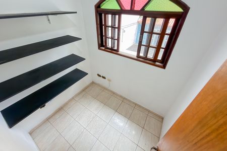 Casa para alugar com 200m², 4 quartos e 4 vagasEscritório