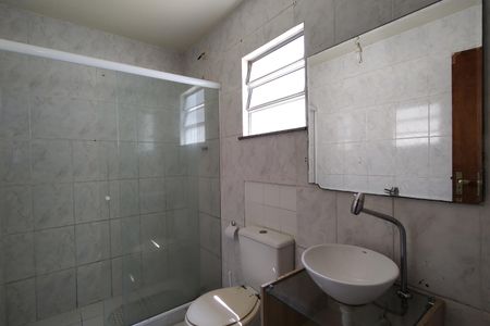 Casa de condomínio à venda com 180m², 3 quartos e 2 vagas Casa de condomínio à venda com 180m², 3 quartos e 2 vagasBnahieo da Suíte