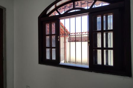 Sala de casa de condomínio à venda com 3 quartos, 180m² em Anil, Rio de Janeiro