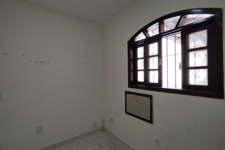 Casa de condomínio à venda com 180m², 3 quartos e 2 vagas Casa de condomínio à venda com 180m², 3 quartos e 2 vagasQuarto 3