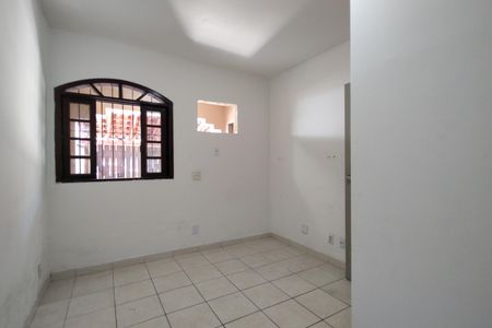Casa de condomínio à venda com 180m², 3 quartos e 2 vagas Casa de condomínio à venda com 180m², 3 quartos e 2 vagasQuarto 1