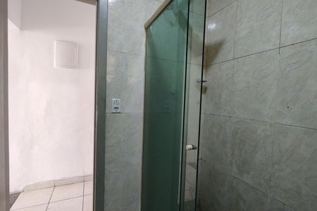 Casa de condomínio à venda com 180m², 3 quartos e 2 vagas Casa de condomínio à venda com 180m², 3 quartos e 2 vagasBanheiro Social