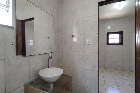 Casa de condomínio à venda com 180m², 3 quartos e 2 vagas Casa de condomínio à venda com 180m², 3 quartos e 2 vagasBnahieo da Suíte