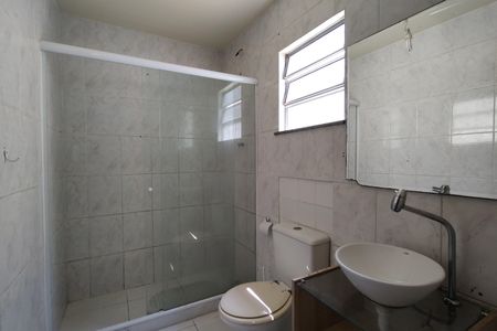 Casa de condomínio à venda com 180m², 3 quartos e 2 vagas Casa de condomínio à venda com 180m², 3 quartos e 2 vagasBnahieo da Suíte