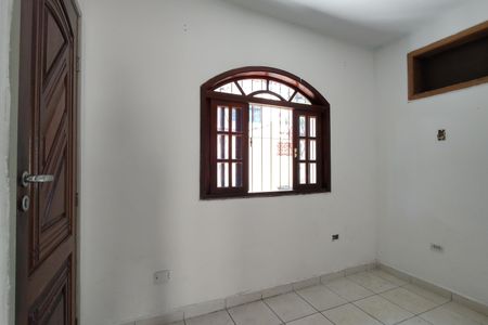 Casa de condomínio à venda com 180m², 3 quartos e 2 vagas Casa de condomínio à venda com 180m², 3 quartos e 2 vagasSala