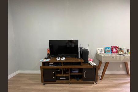 Sala de casa para alugar com 3 quartos, 130m² em Jardim Esmeralda, São Paulo