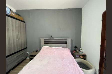 Casa à venda com 130m², 3 quartos e 2 vagasSuíte