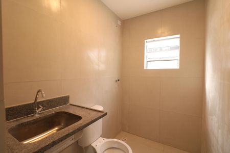 Banheiro de casa para alugar com 1 quarto, 39m² em Olímpico, São Caetano do Sul
