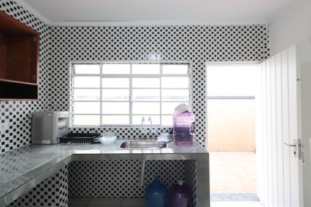 Cozinha de casa para alugar com 2 quartos, 175m² em Vila Matilde, São Paulo