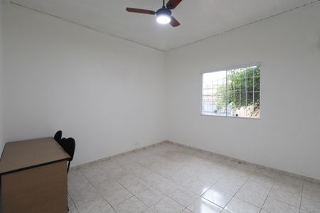 Casa para alugar com 175m², 2 quartos e 3 vagasQuarto 1